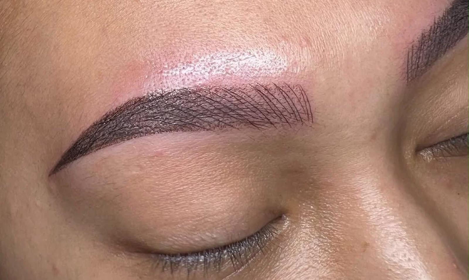 Fresh hair-stroke microblading